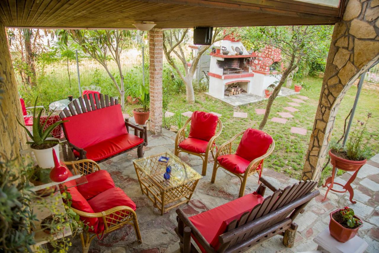 Villa Touzla Ofrínio Kültér fotó